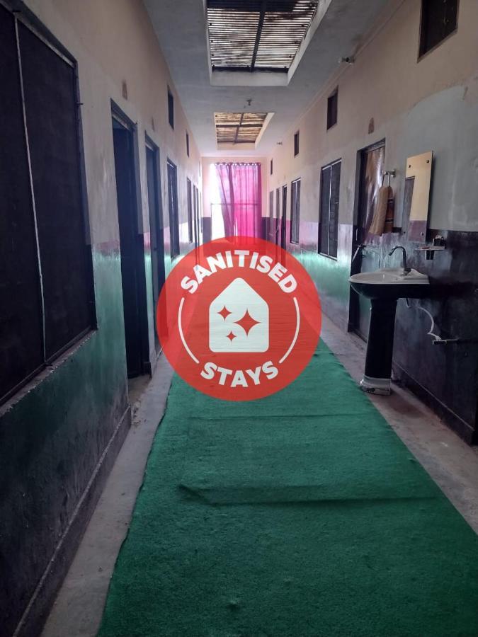 Oyo 83936 Chaudhary Guest House Bulandshahr Ngoại thất bức ảnh